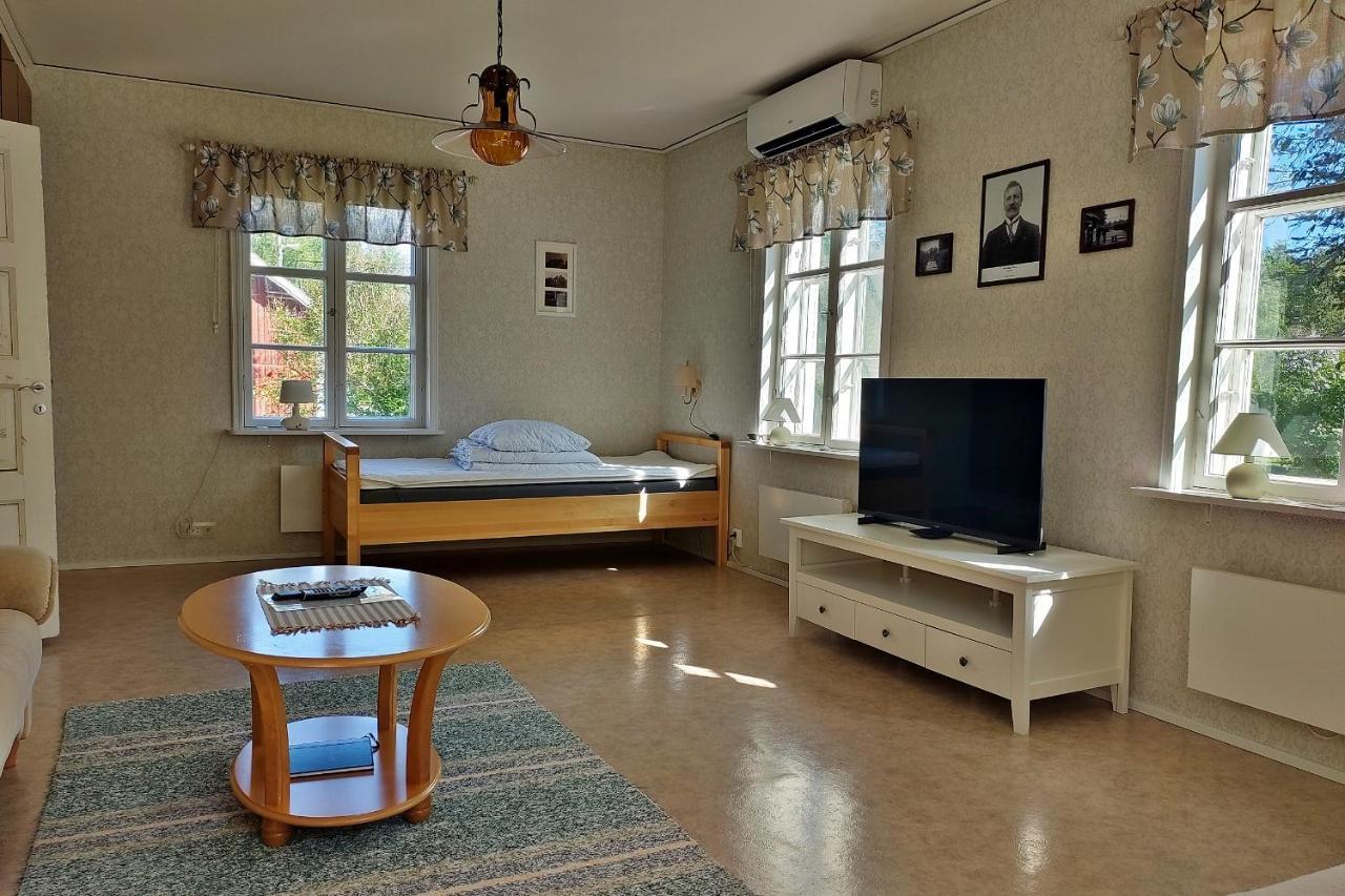 Villa Paerus Fors à Lapvaartti Extérieur photo